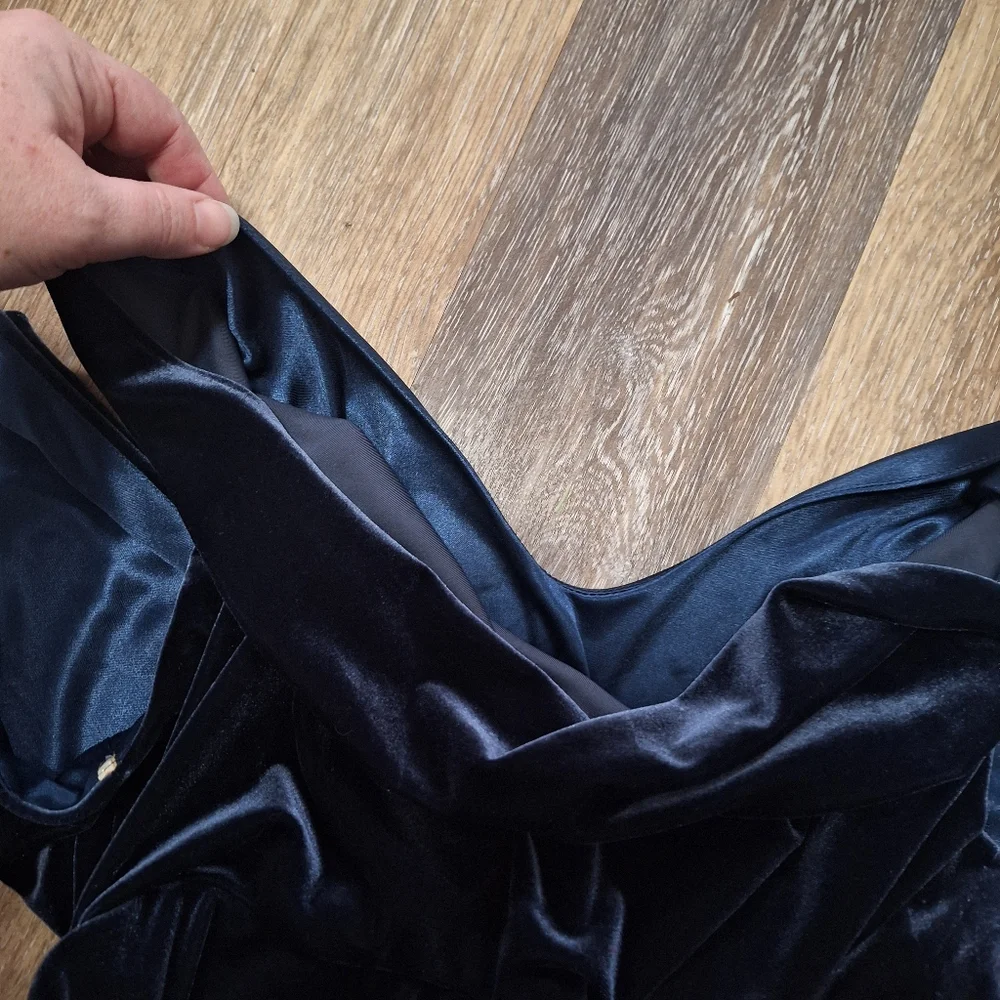 Jenny Yoo Collection Navy Blue Velvet Strappy Draped Neck Maxi Dress, Sz 18 - Picture 4 of 8